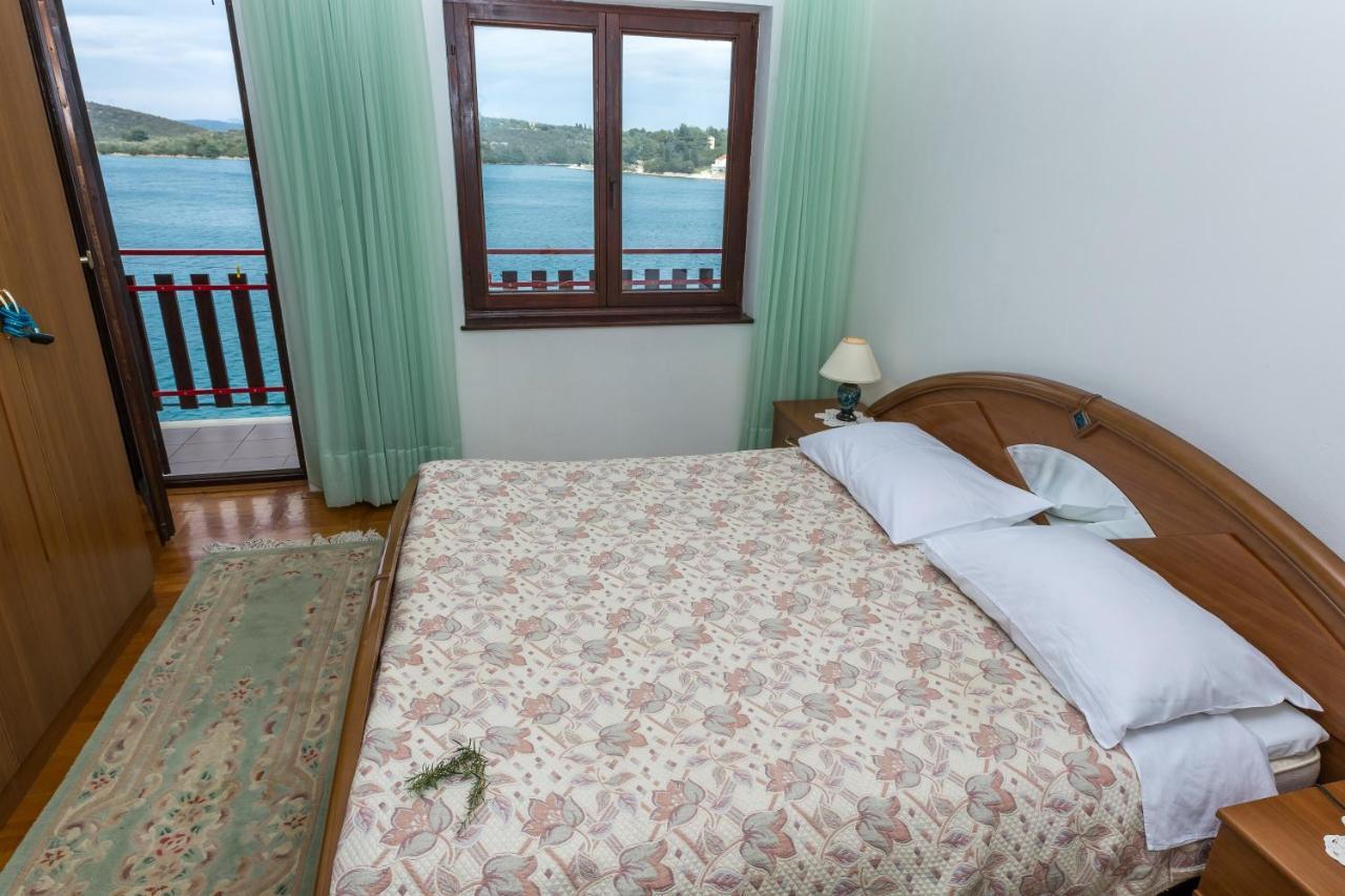 Pansion Alen - Dugi Otok Bed and Breakfast Luka  Eksteriør billede