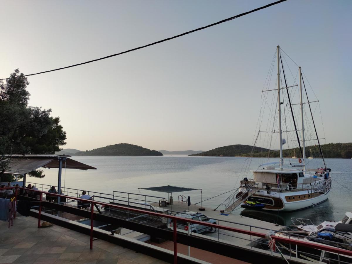 Pansion Alen - Dugi Otok Bed and Breakfast Luka  Eksteriør billede