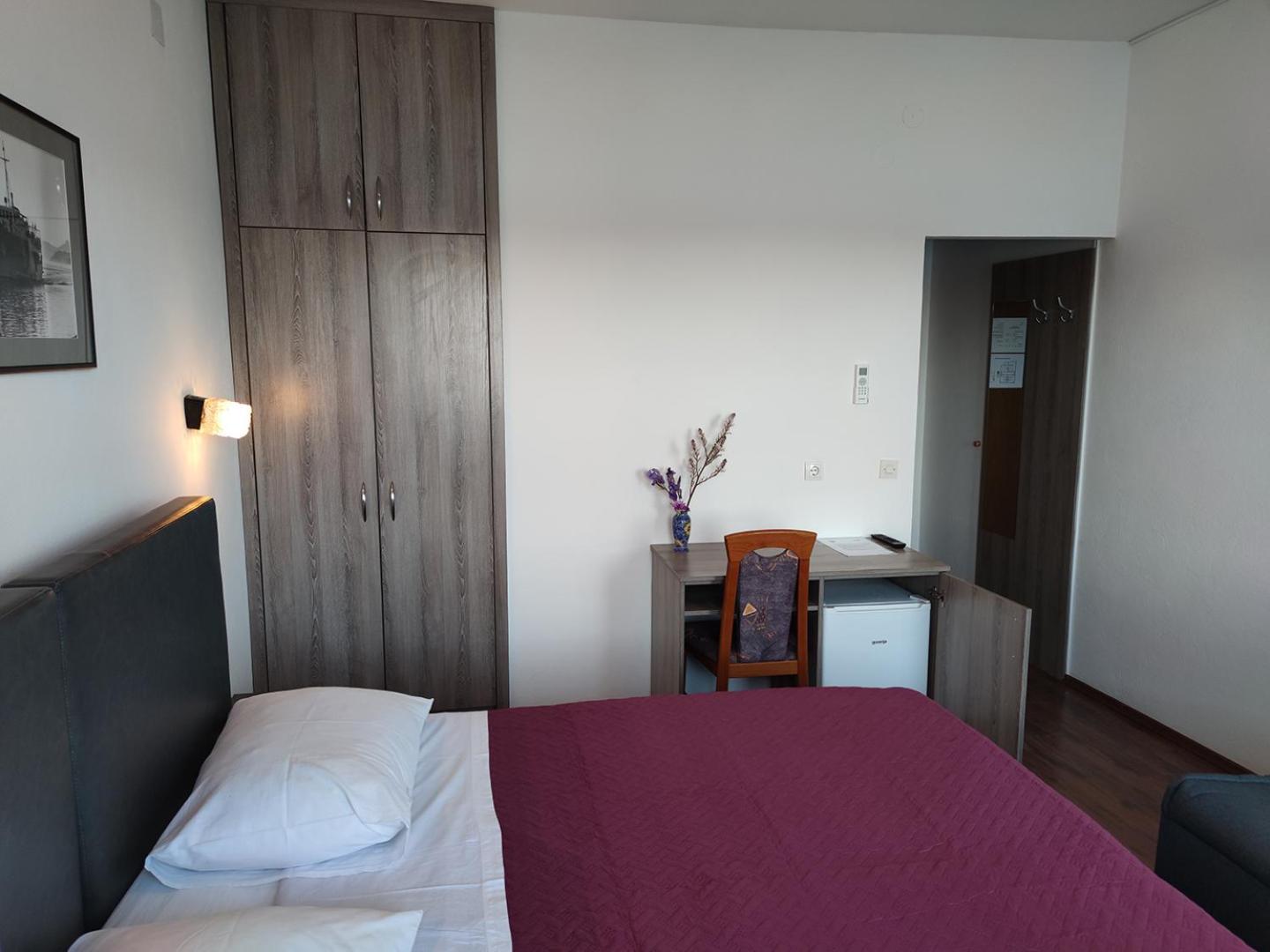 Pansion Alen - Dugi Otok Bed and Breakfast Luka  Eksteriør billede